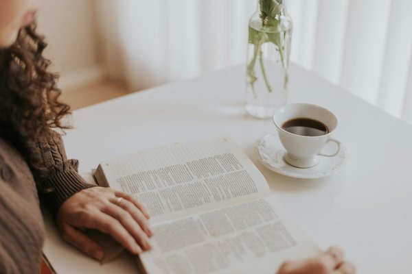 Essential accessories to transform your uk business casual outfit